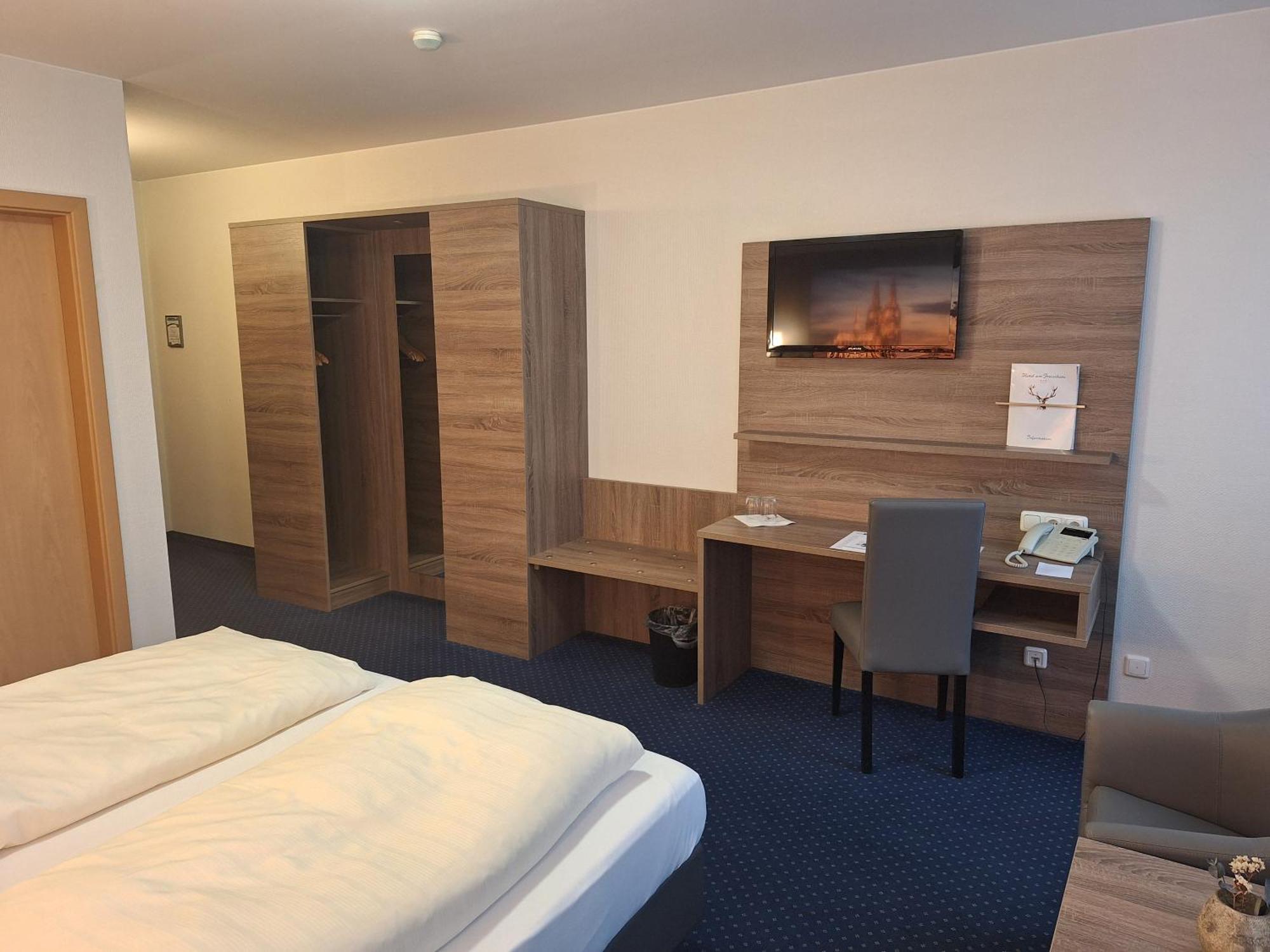 Hotel Am Freischuetz Hürth Exteriér fotografie
